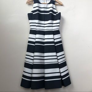 🎉Kate Spade SALE! Size 2